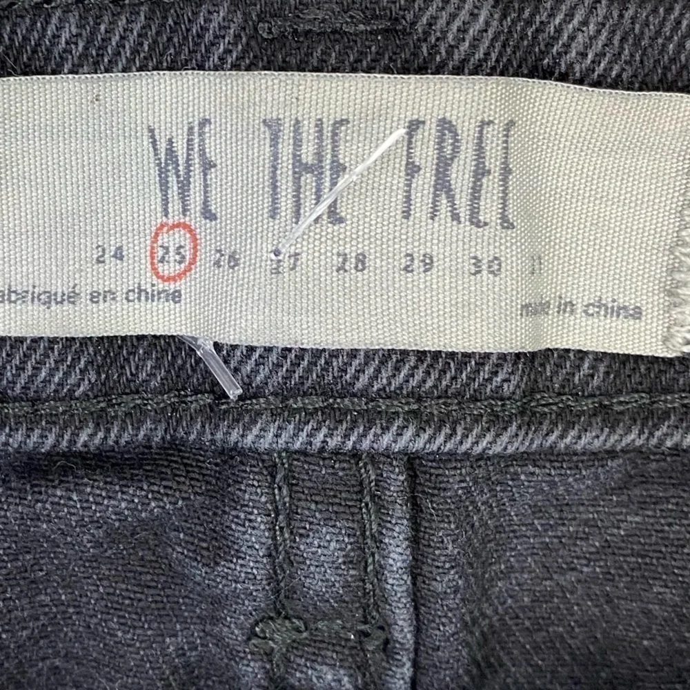 Free People We the Free Black jean mini skirt zip it up size 25
